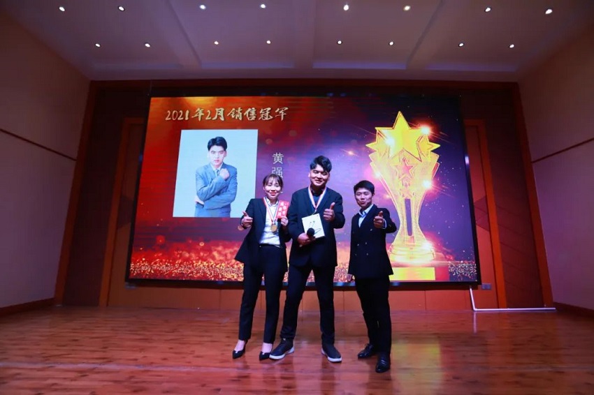 水思源——熔煉團(tuán)隊(duì)、拓展未來(lái)！